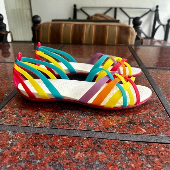 Women’s crocs Women's Huarache Flat Rubber Sandals size 10 - Picture 7 of 11